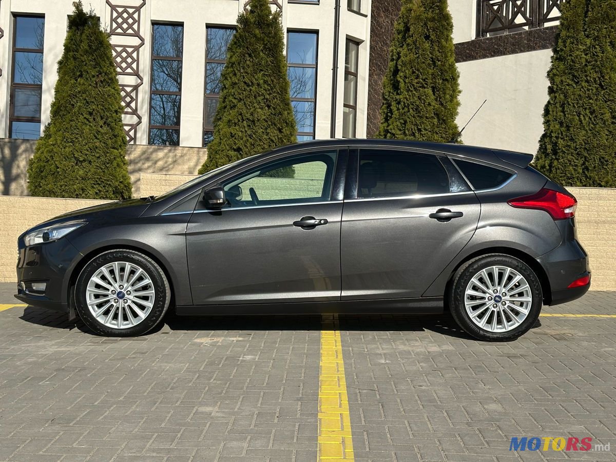 2015' Ford Focus photo #4