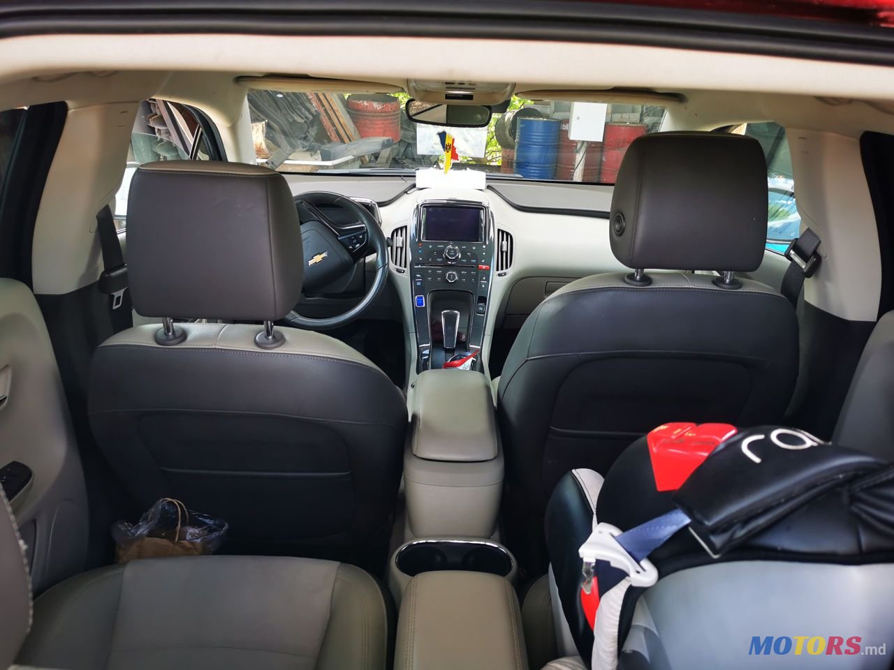 2013' Chevrolet Volt photo #6