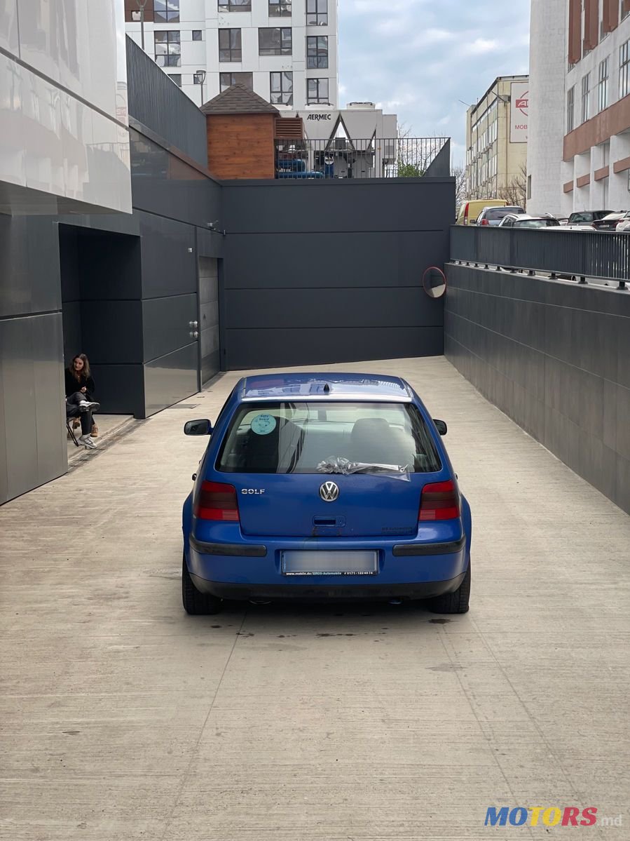 2000' Volkswagen Golf photo #3