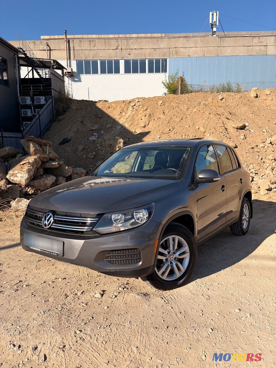 2013' Volkswagen Tiguan photo #1