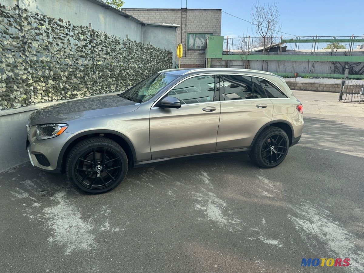 2018' Mercedes-Benz GLC photo #1