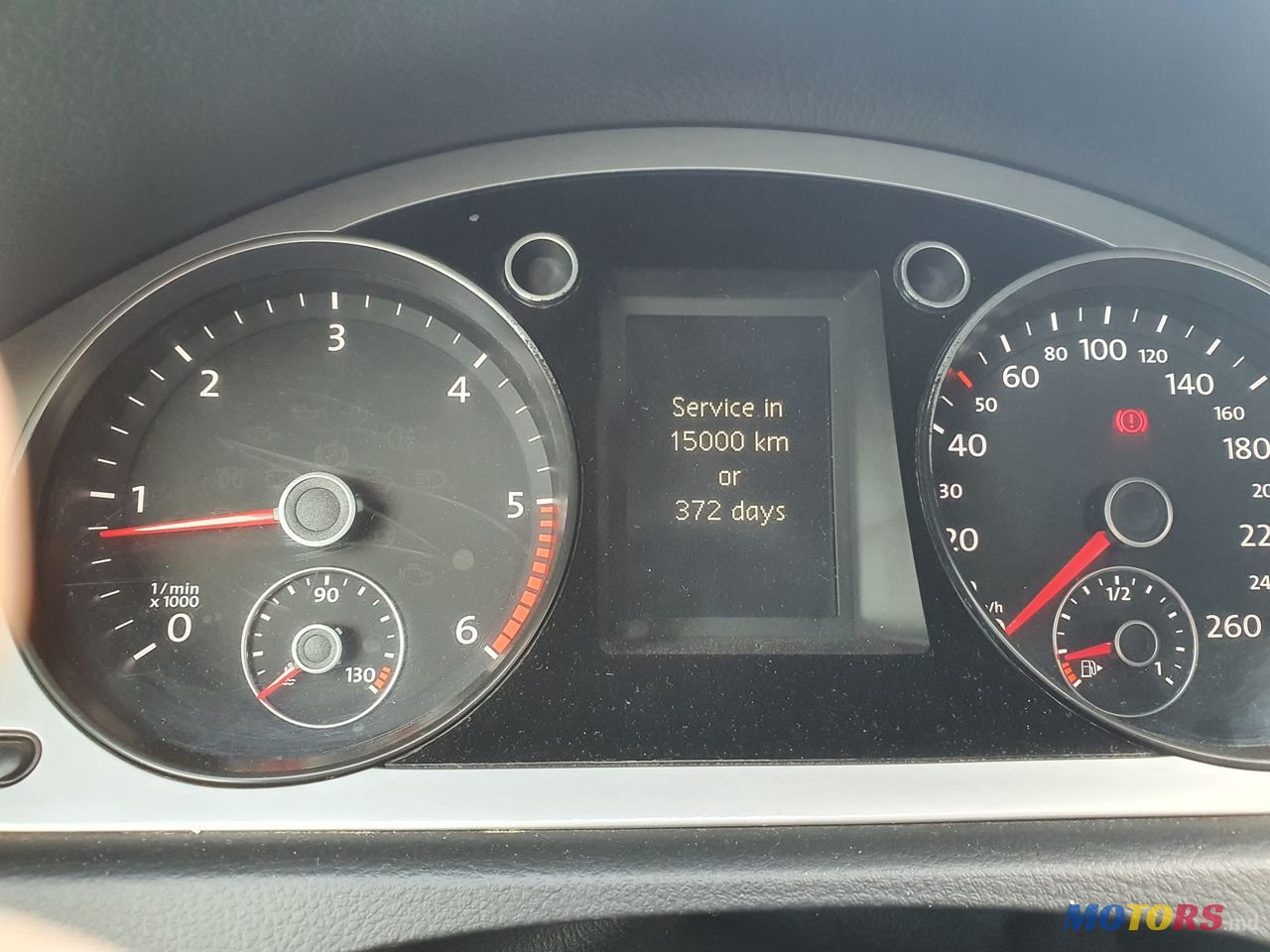 2010' Volkswagen Passat photo #6