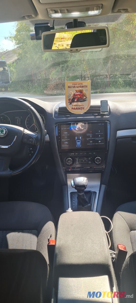 2009' Skoda Octavia photo #4