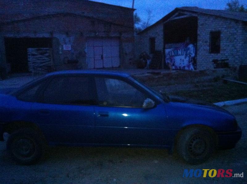 1992' Opel Vectra photo #3