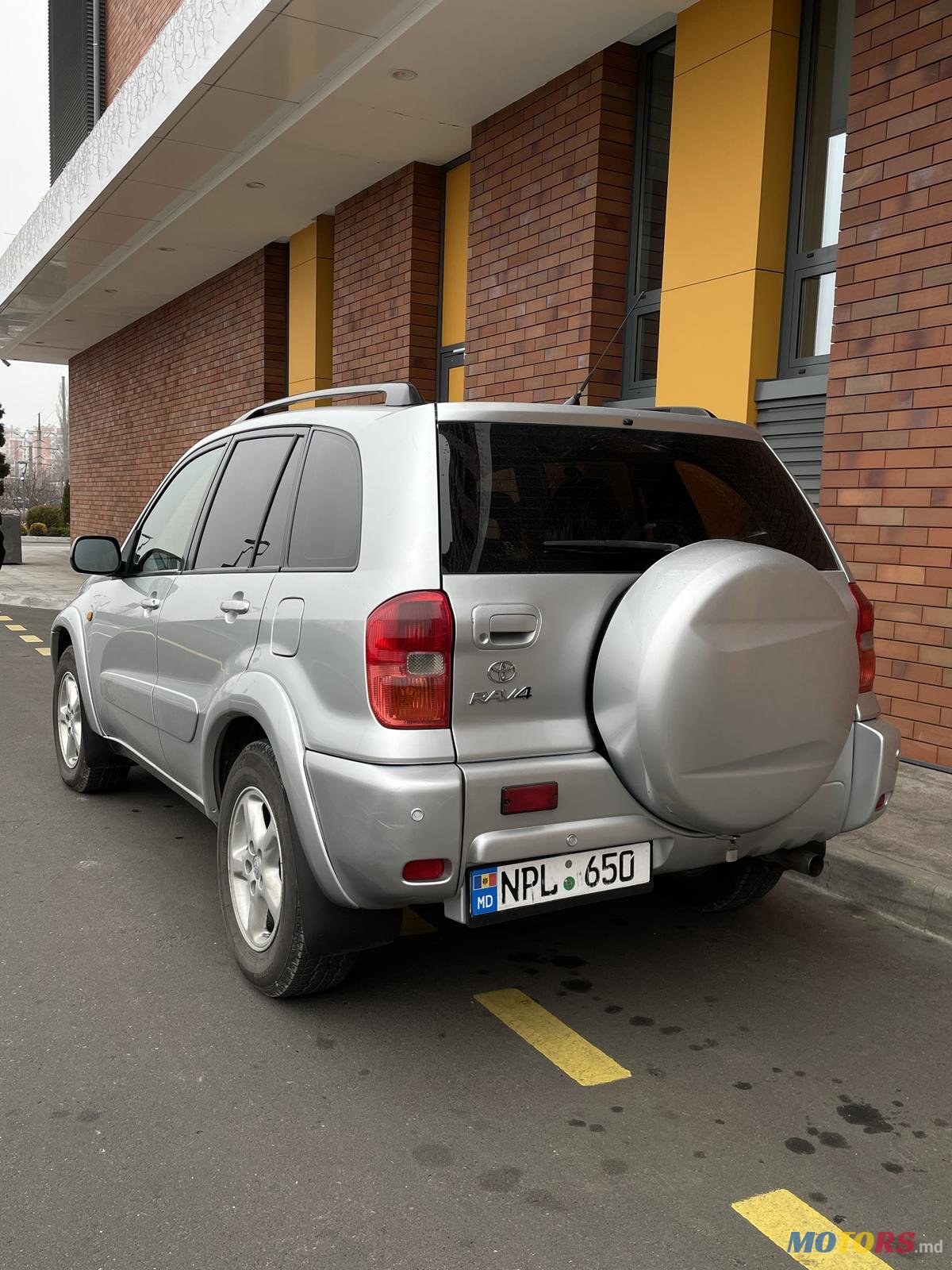 2003' Toyota RAV4 photo #3