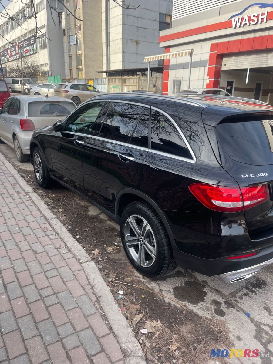 2018' Mercedes-Benz GLC photo #4