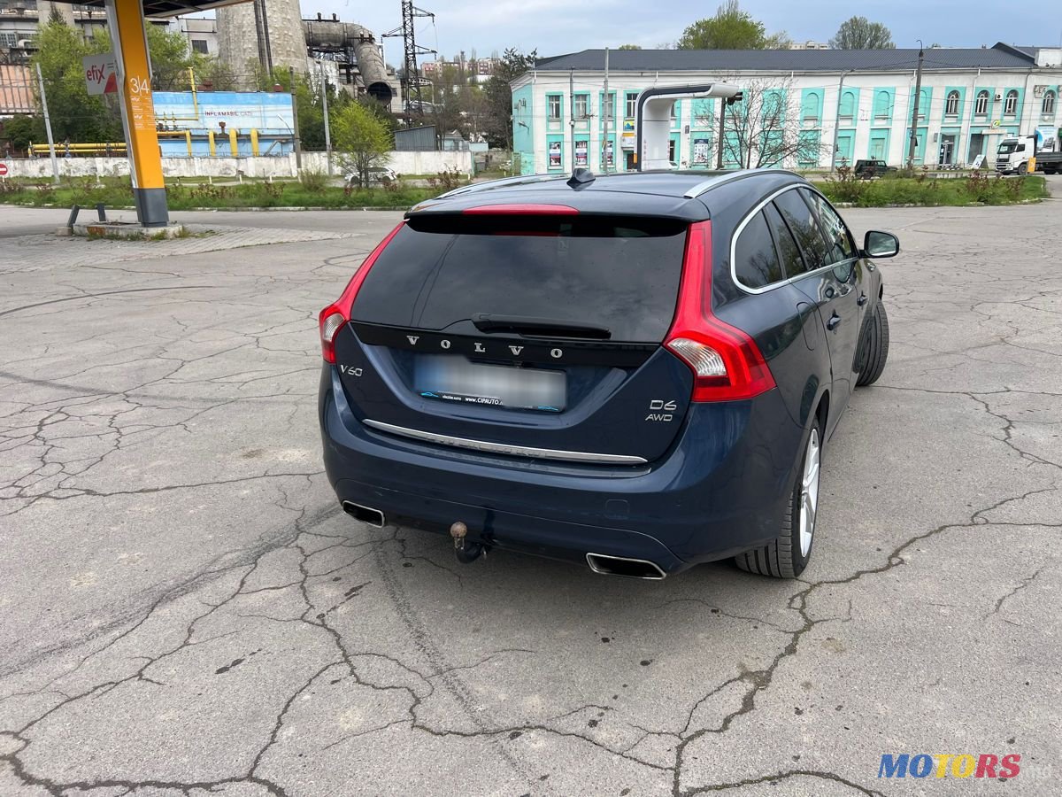 2014' Volvo V60 photo #4