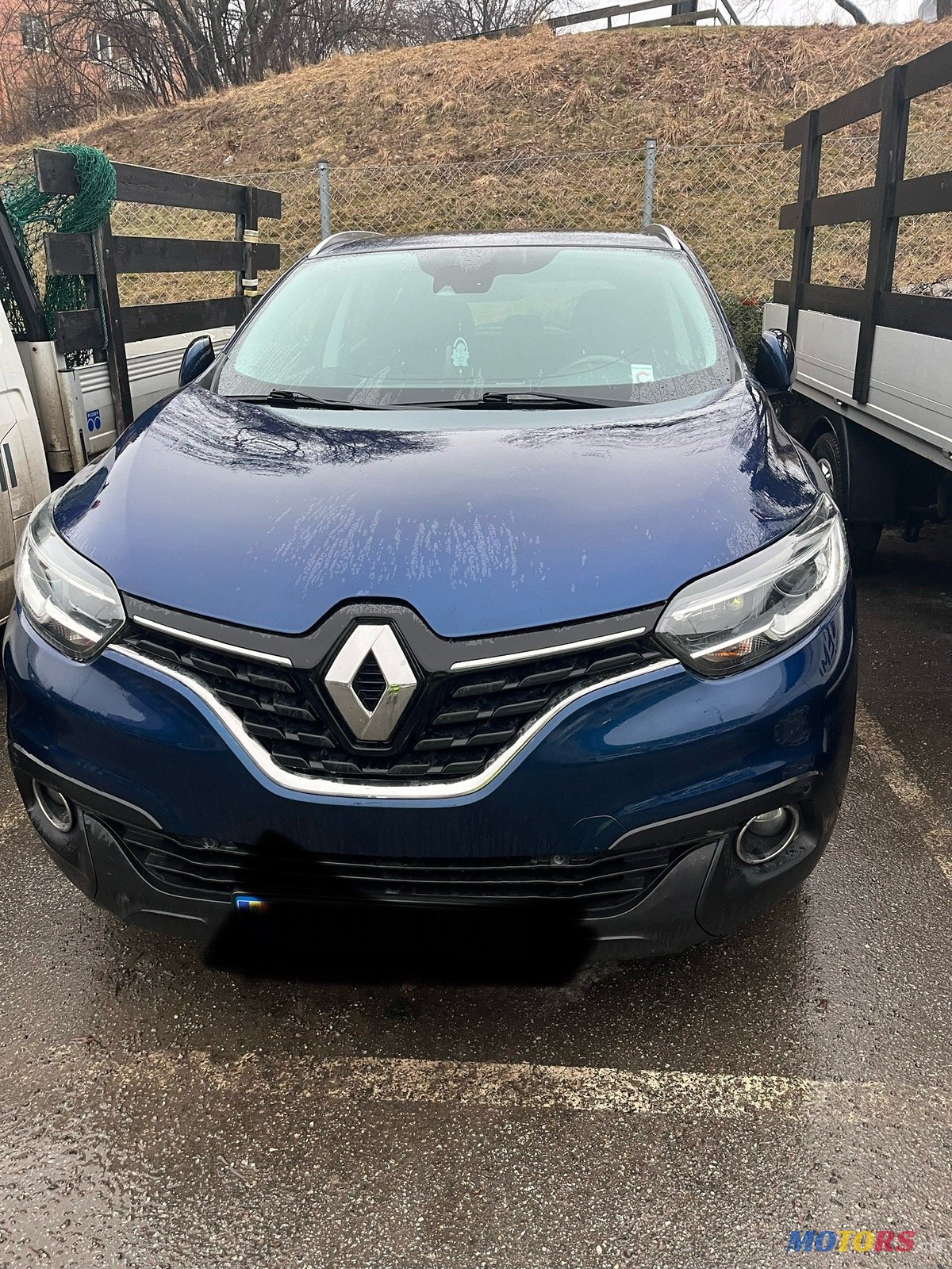 2015' Renault Kadjar SUV photo #2