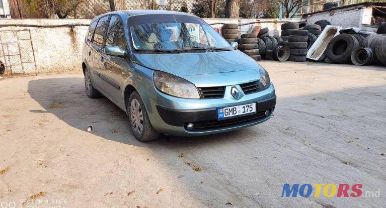 2004' Renault Grand Scenic photo #1