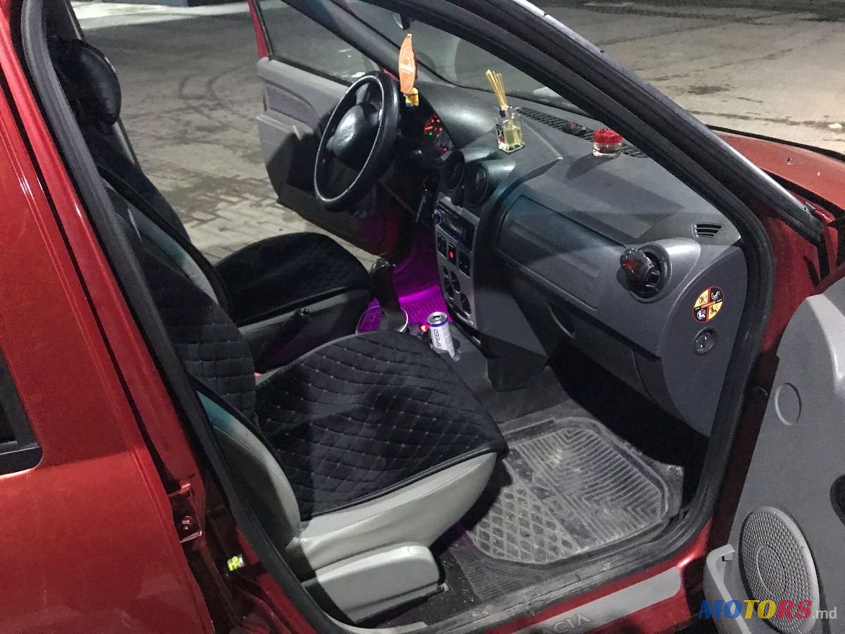 2008' Dacia Logan Mcv photo #6