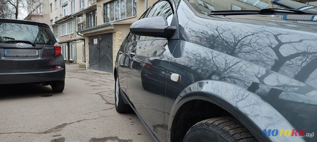 2002' Nissan Primera photo #6