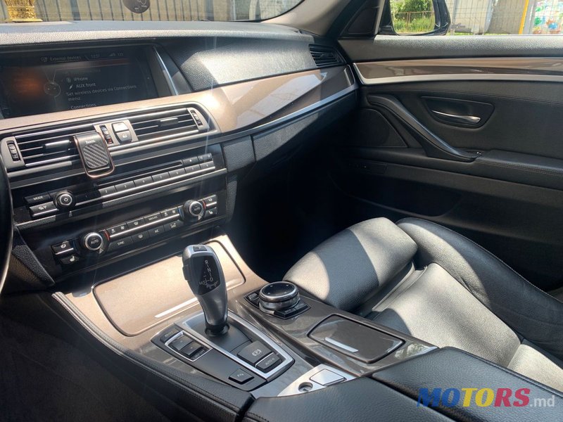 2014' BMW 5 Series photo #5