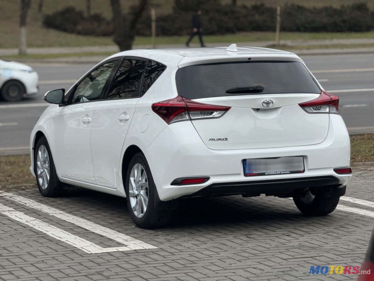 2018' Toyota Auris photo #4