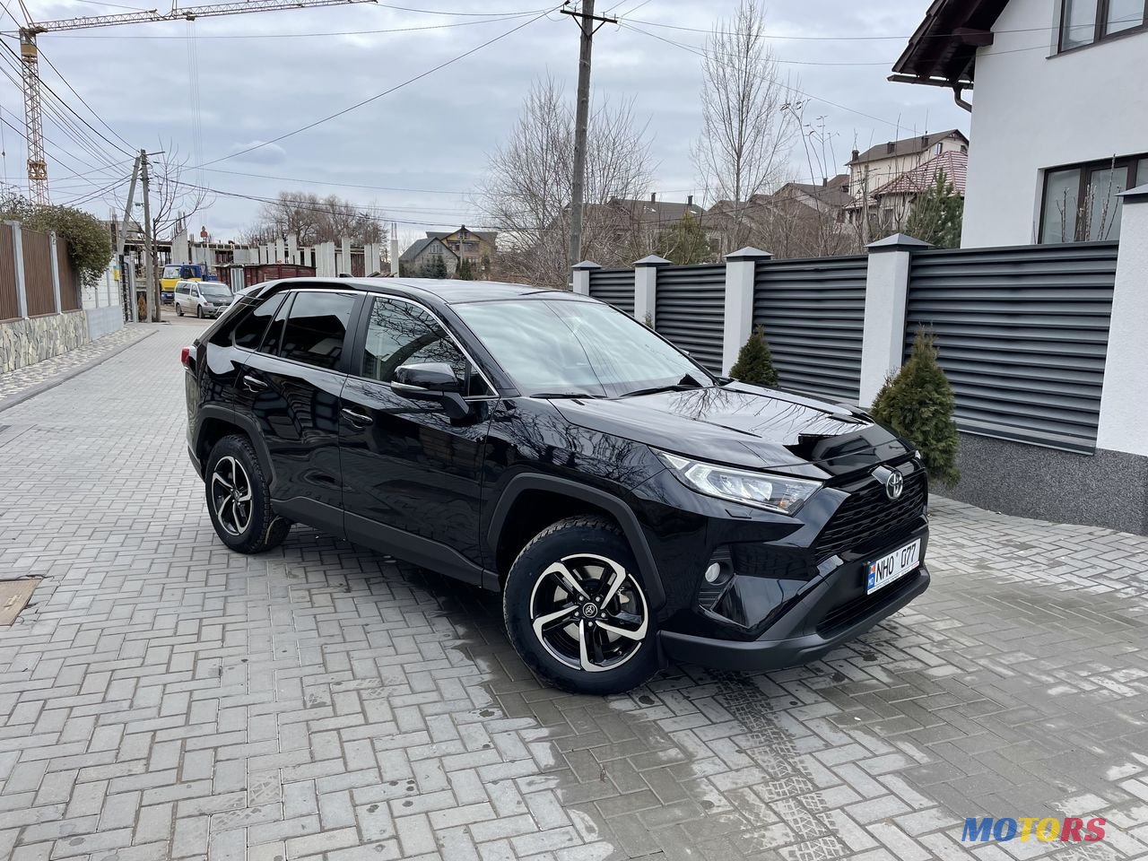 2020' Toyota RAV4 photo #3