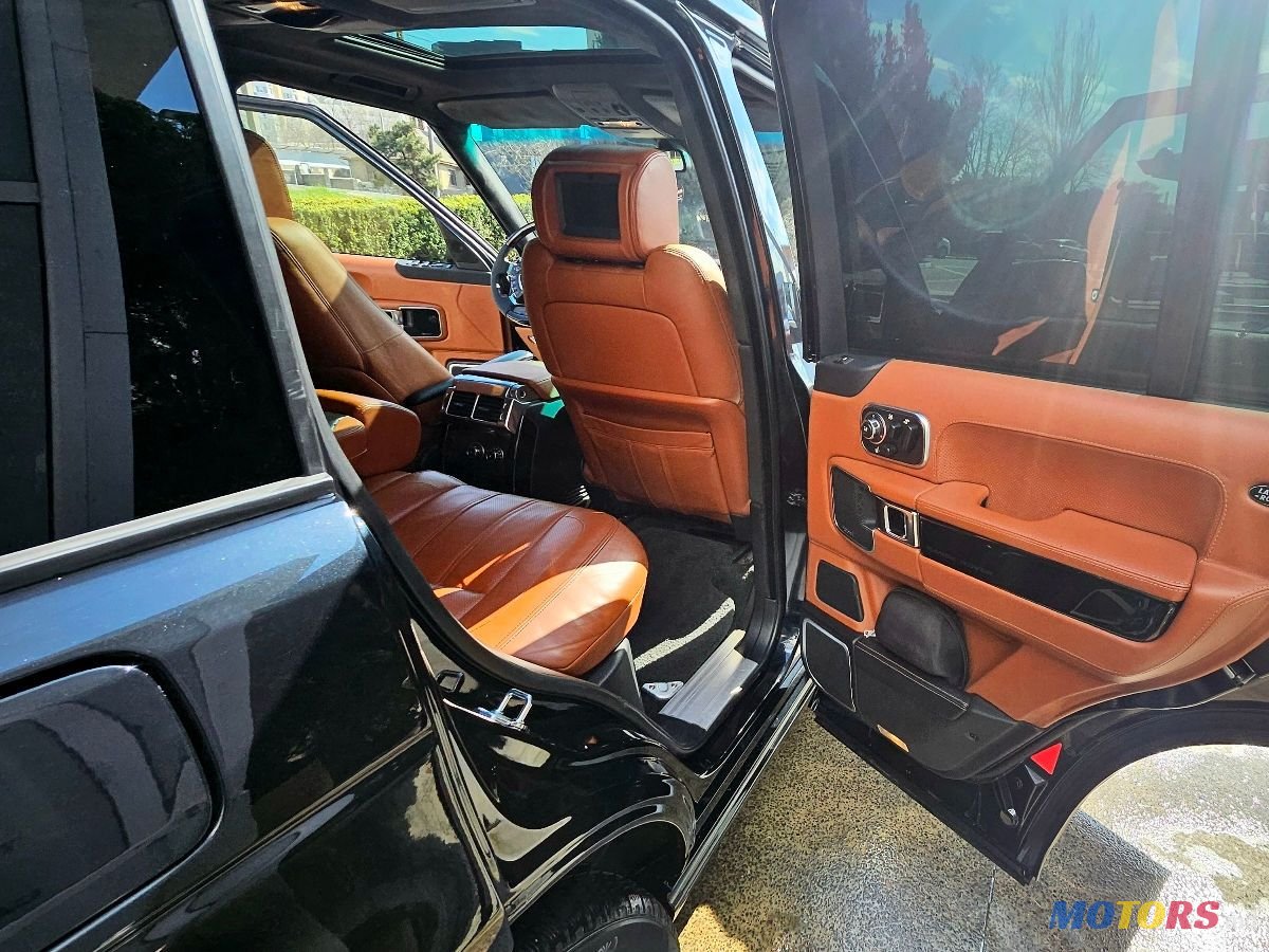 2012' Land Rover Range Rover photo #3