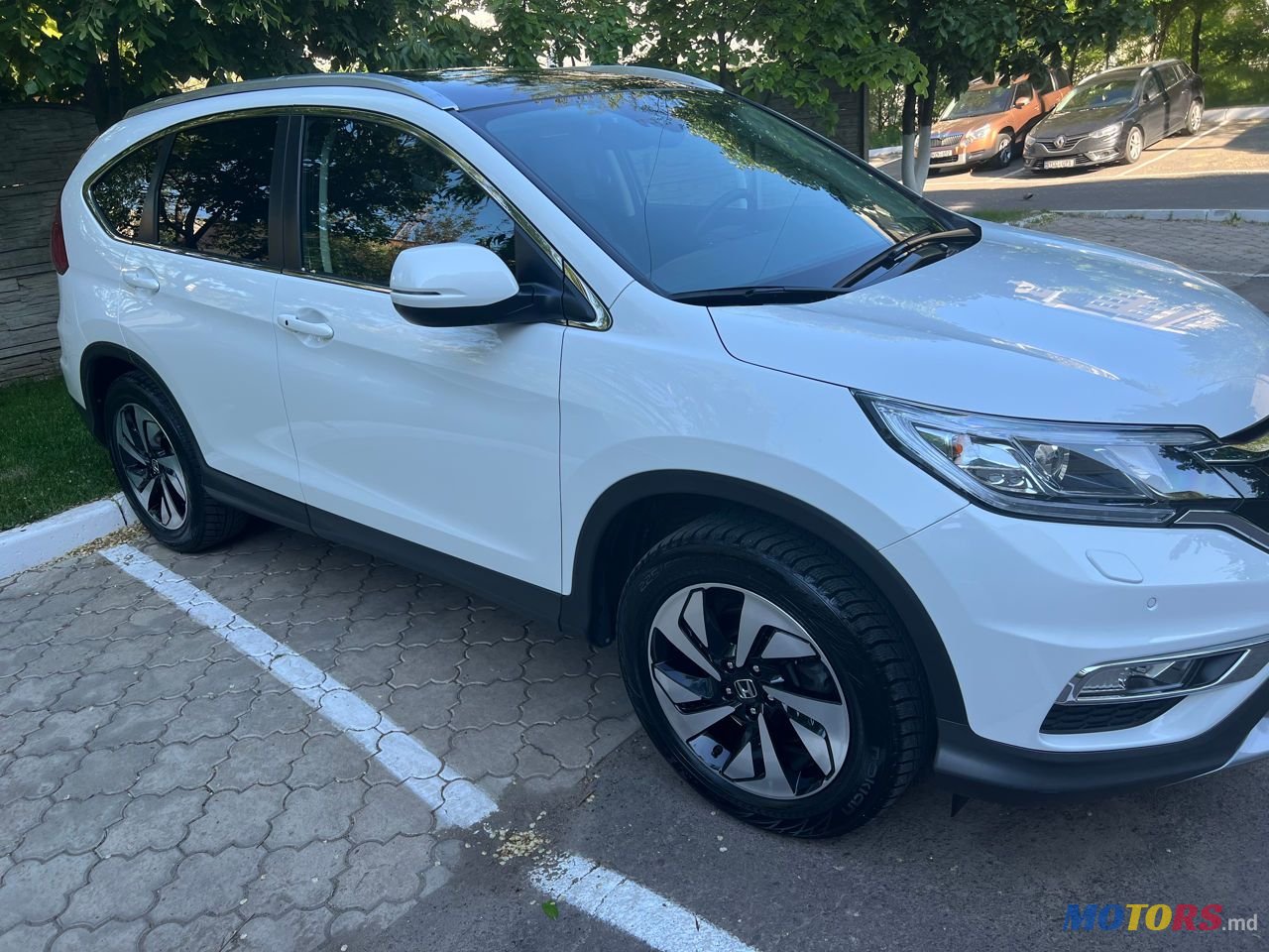 2017' Honda CR-V photo #3