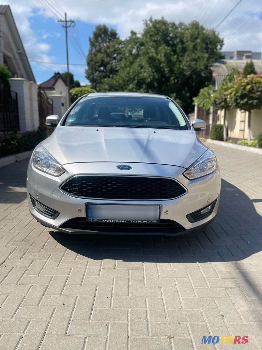 2017' Ford Focus photo #4