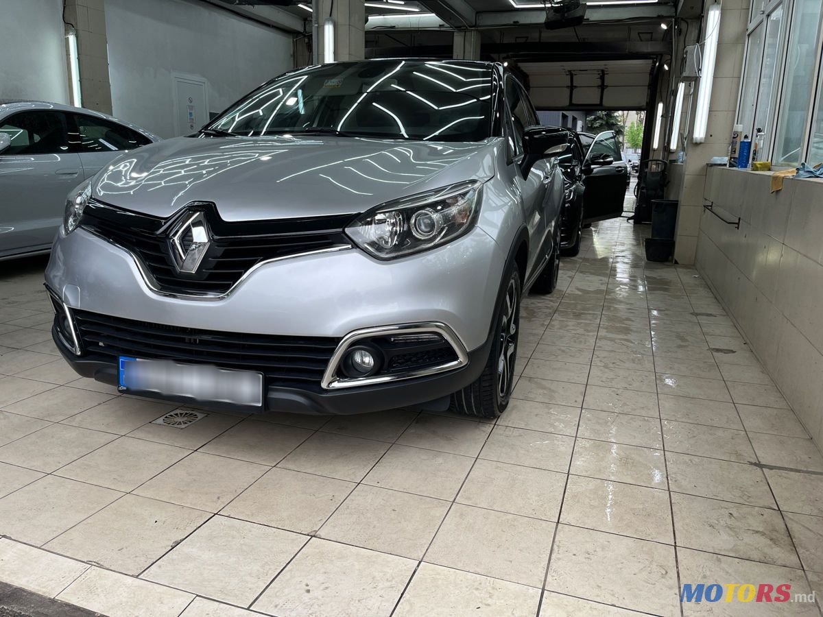 2014' Renault Captur photo #6