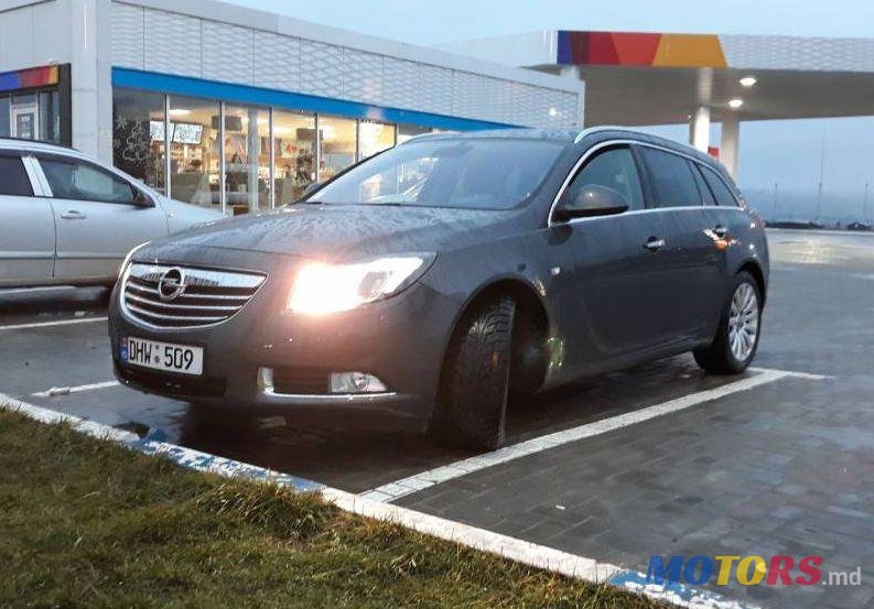 2009' Opel Insignia photo #1