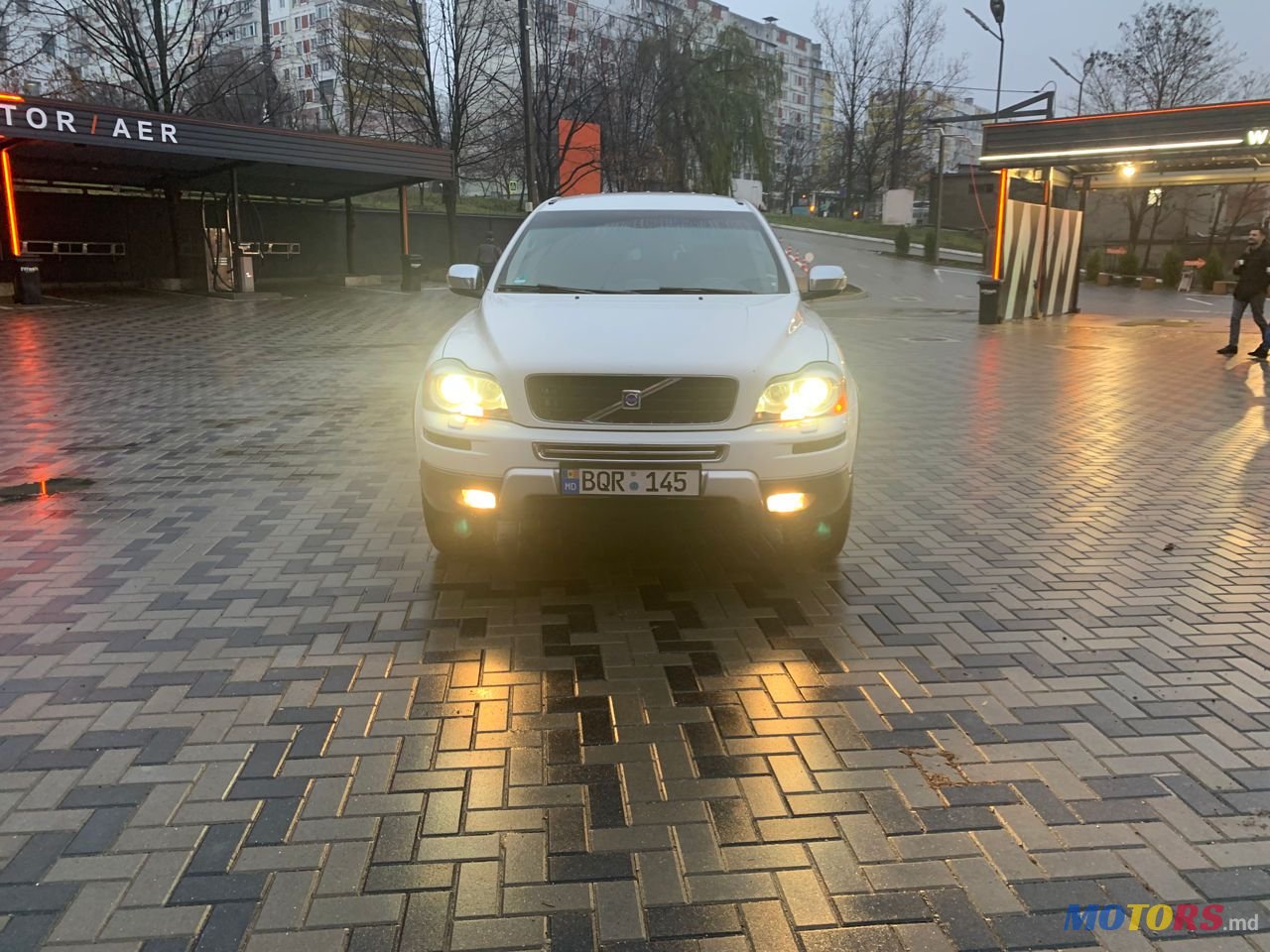 2011' Volvo XC90 photo #2