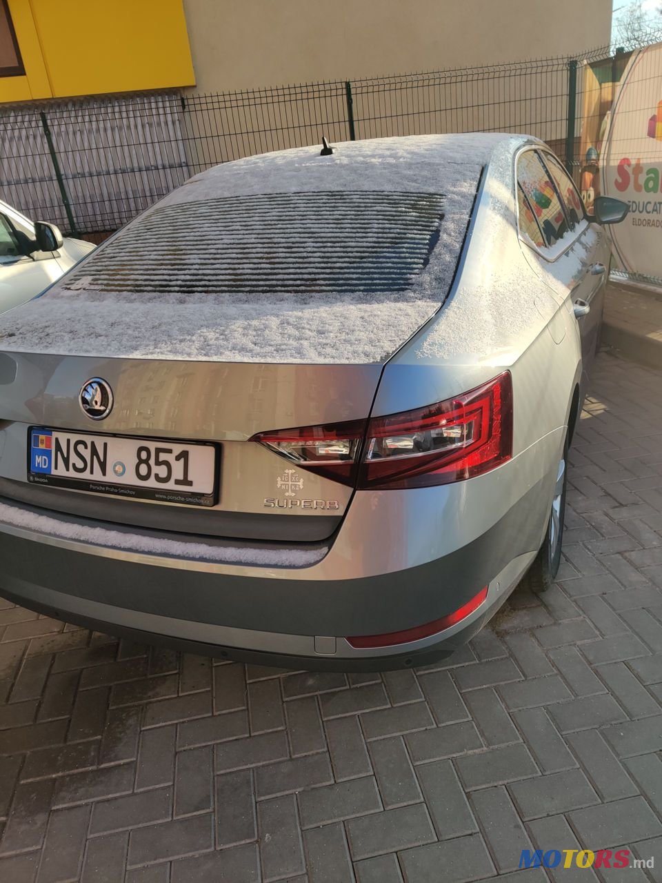 2015' Skoda Superb photo #2