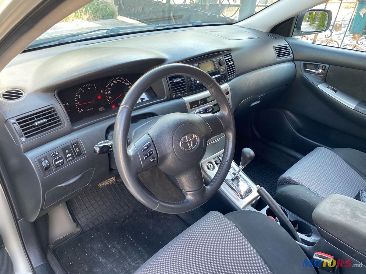 2006' Toyota Corolla photo #5