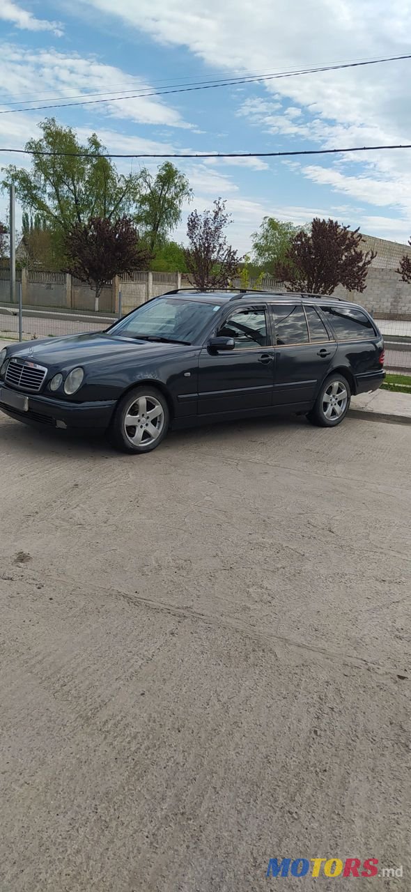2000' Mercedes-Benz E Класс photo #2