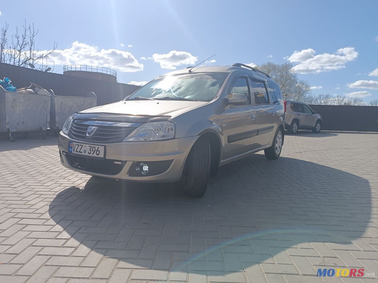 2009' Dacia Logan Mcv photo #1