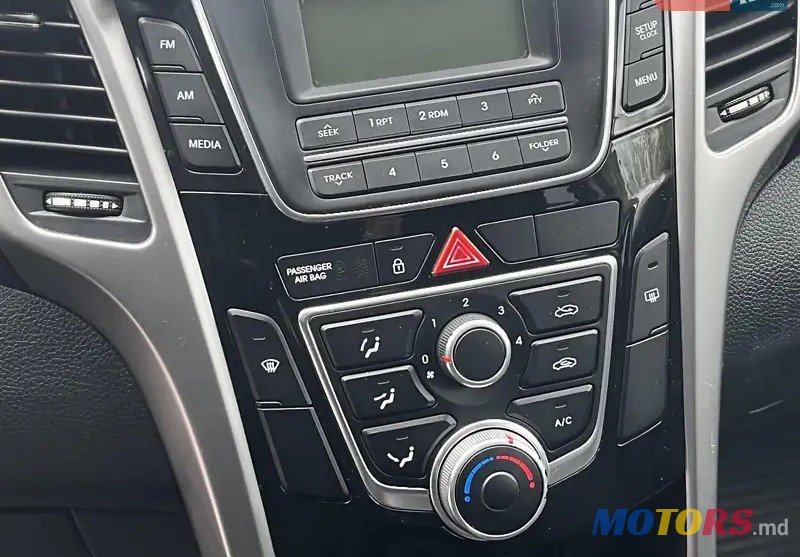 2016' Hyundai i30 photo #3