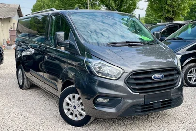 2021' Ford Transit Custom