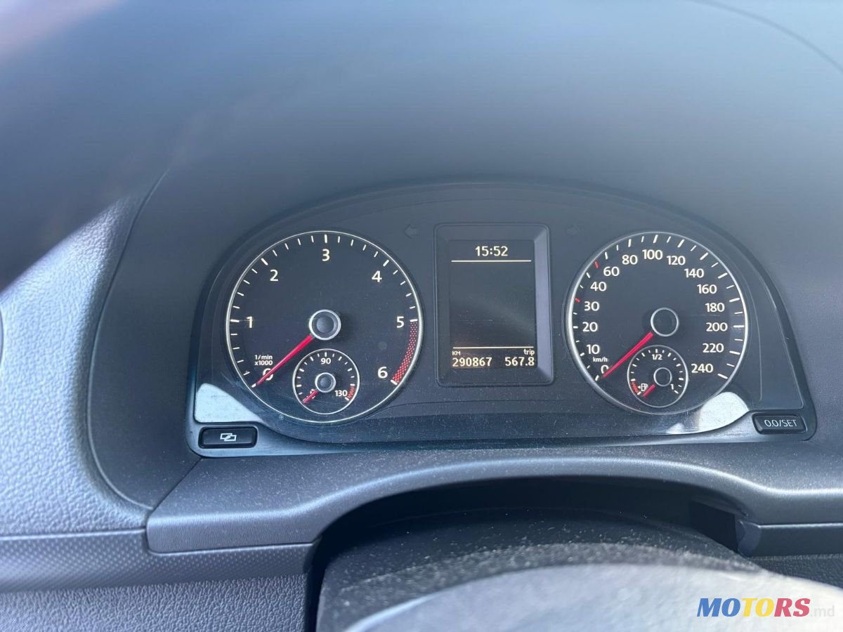 2012' Volkswagen Caddy photo #4