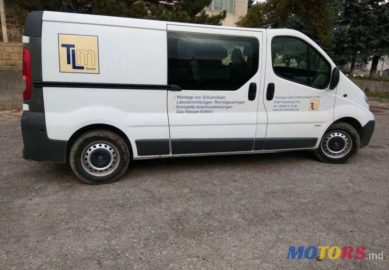 2008' Opel Vivaro photo #1