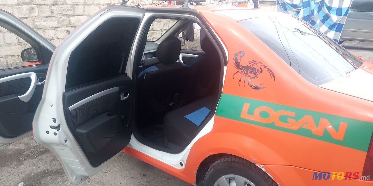2011' Dacia Logan photo #3