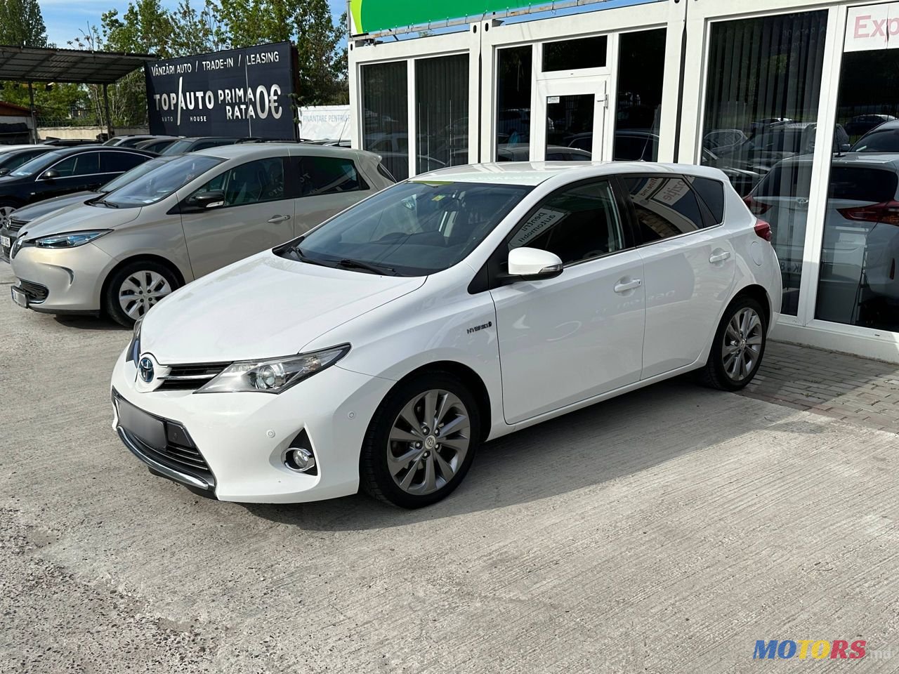 2014' Toyota Auris photo #4