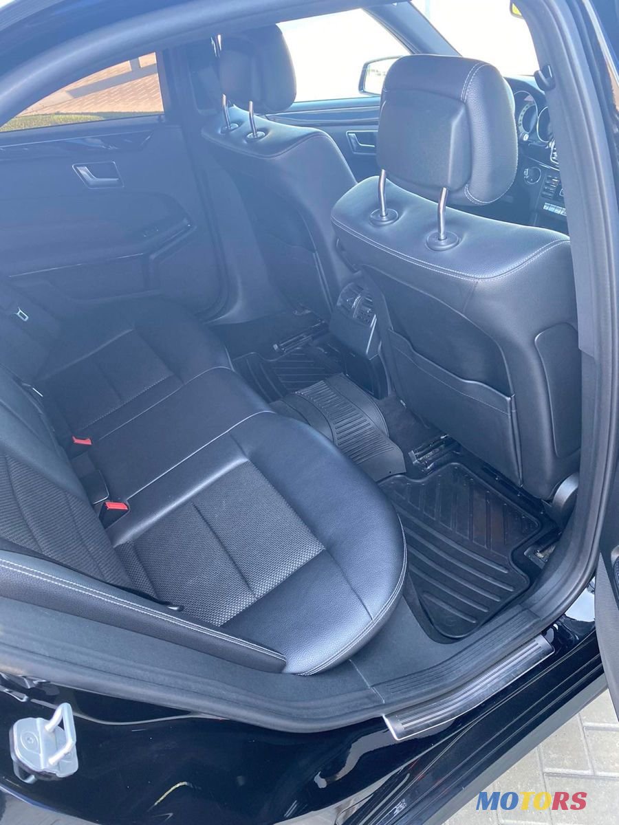 2013' Mercedes-Benz E Класс photo #2