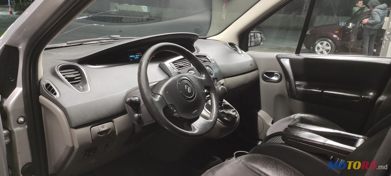 2006' Renault Scenic photo #4