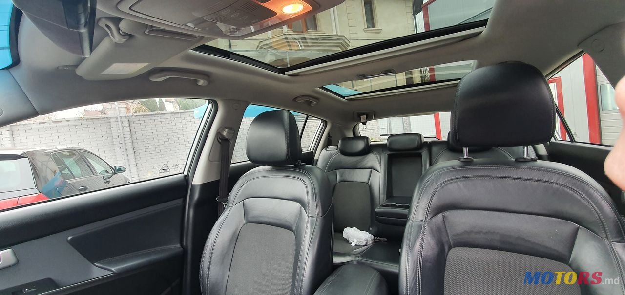 2011' Kia Sportage photo #6