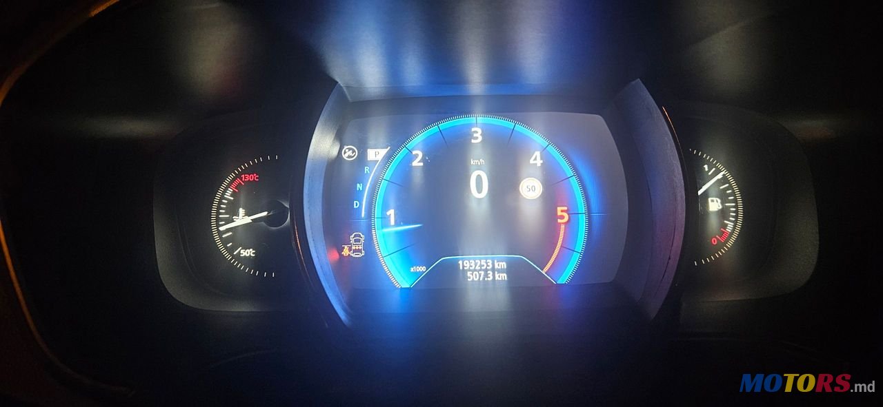 2020' Renault Megane photo #2