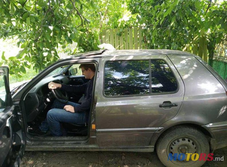 1995' Volkswagen Golf photo #1