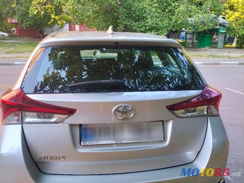 2017' Toyota Auris photo #4