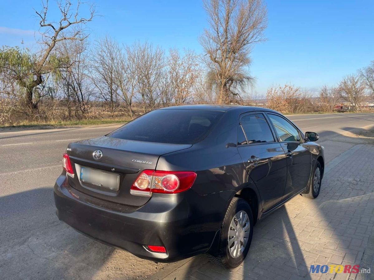 2011' Toyota Corolla photo #4