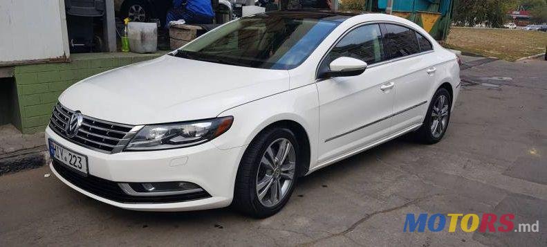 2013' Volkswagen Passat CC photo #1