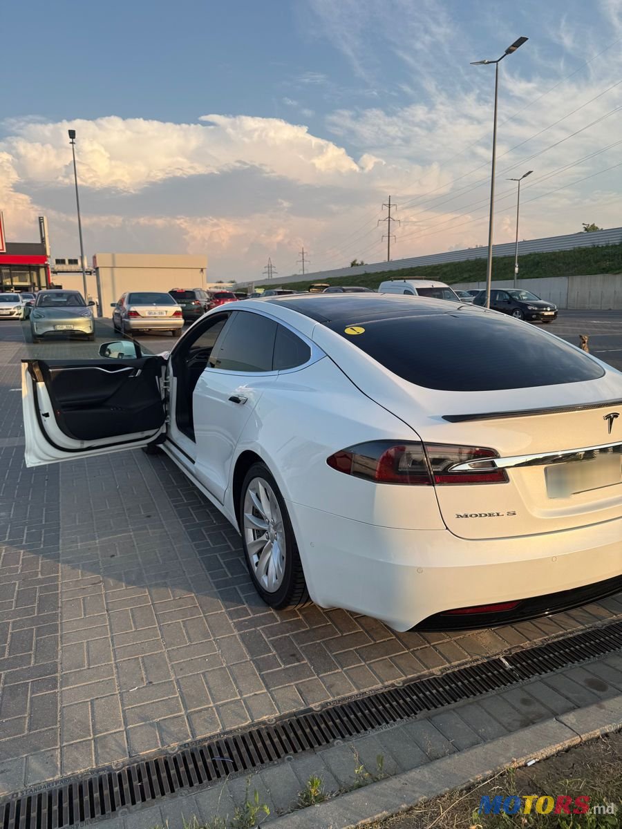 2016' Tesla Model S photo #4