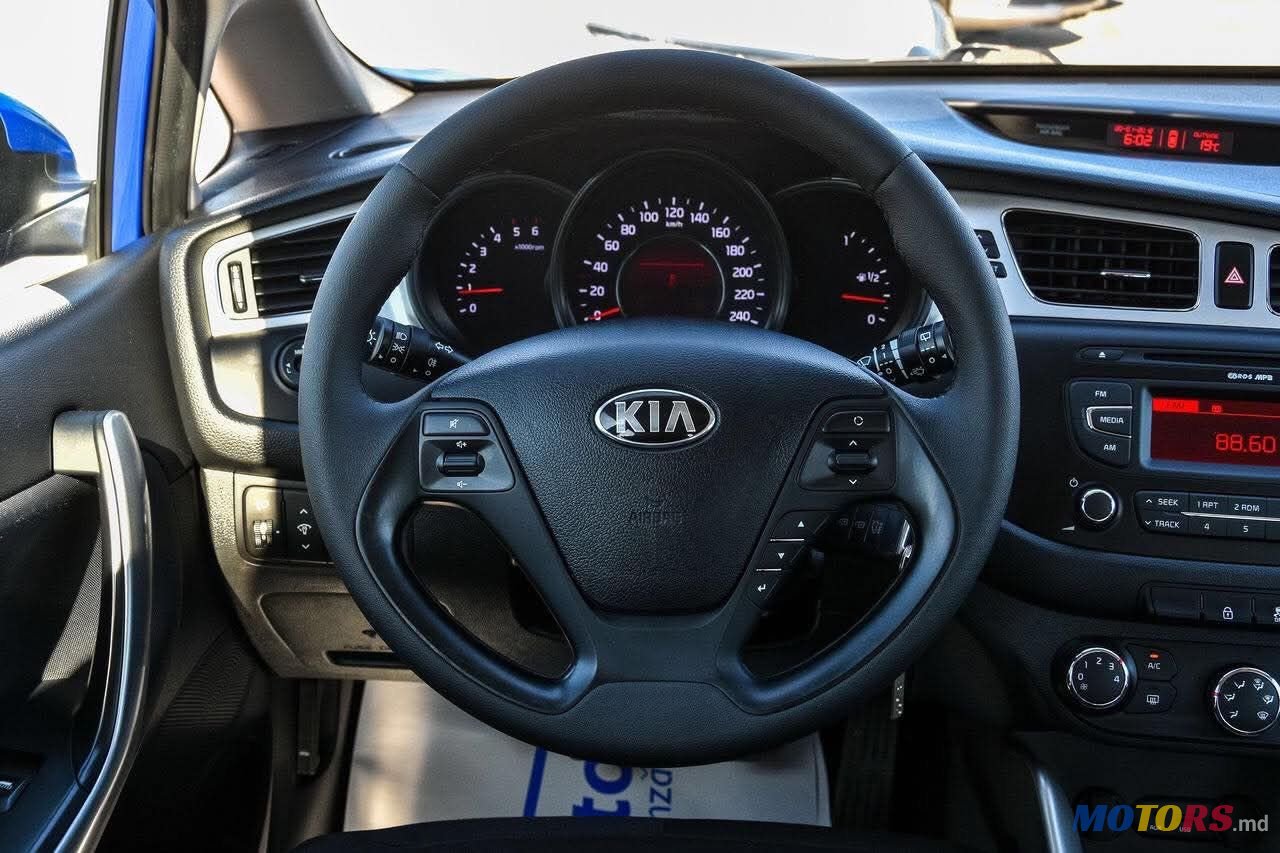 2014' Kia Ceed photo #6