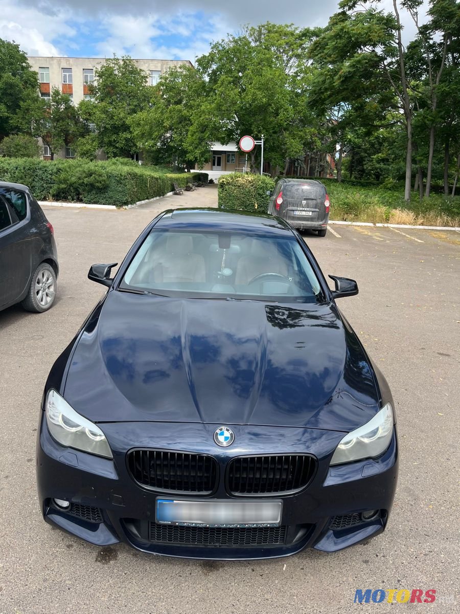 2013' BMW 5 Series photo #5