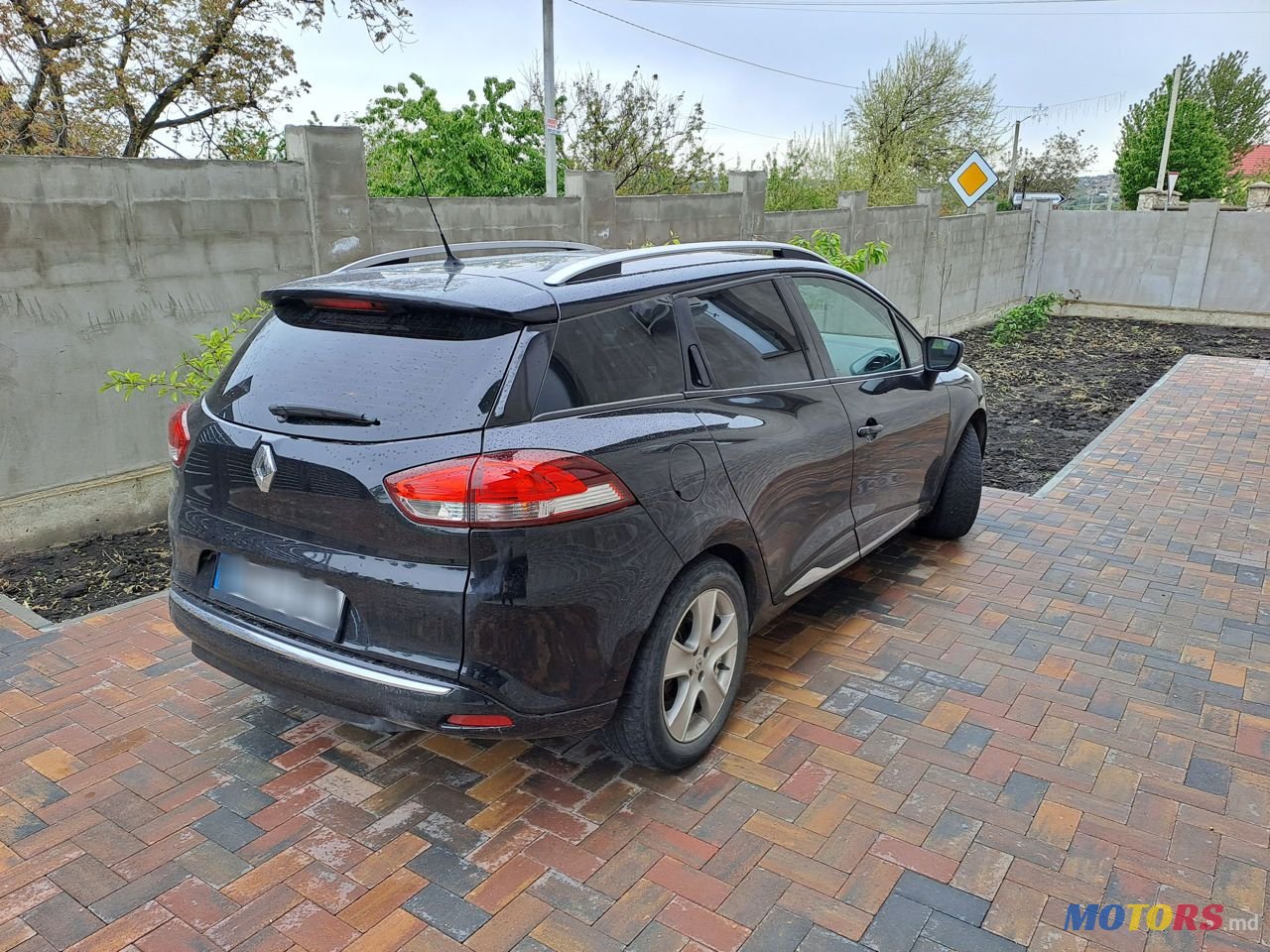 2014' Renault Clio photo #3