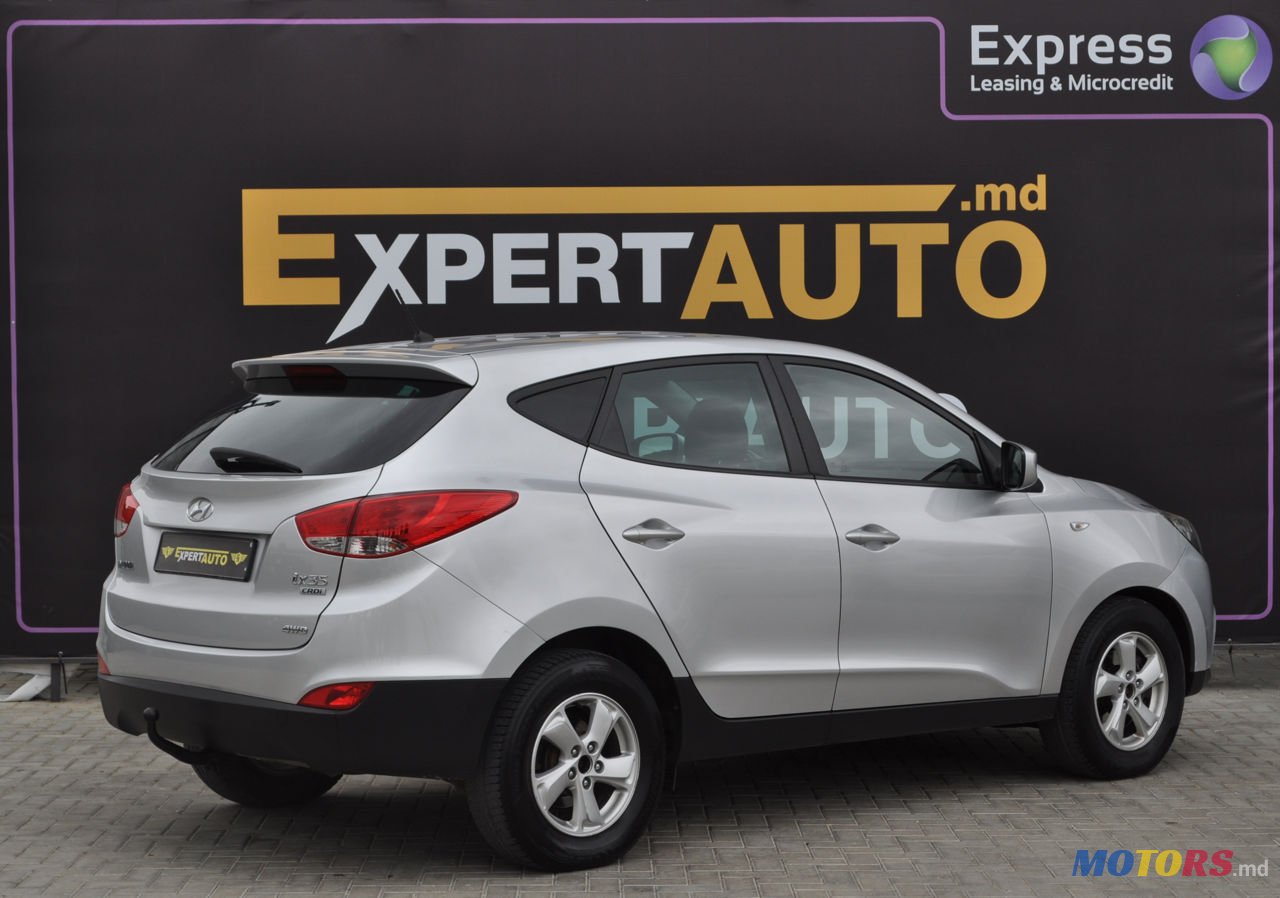 2012' Hyundai Tucson photo #6