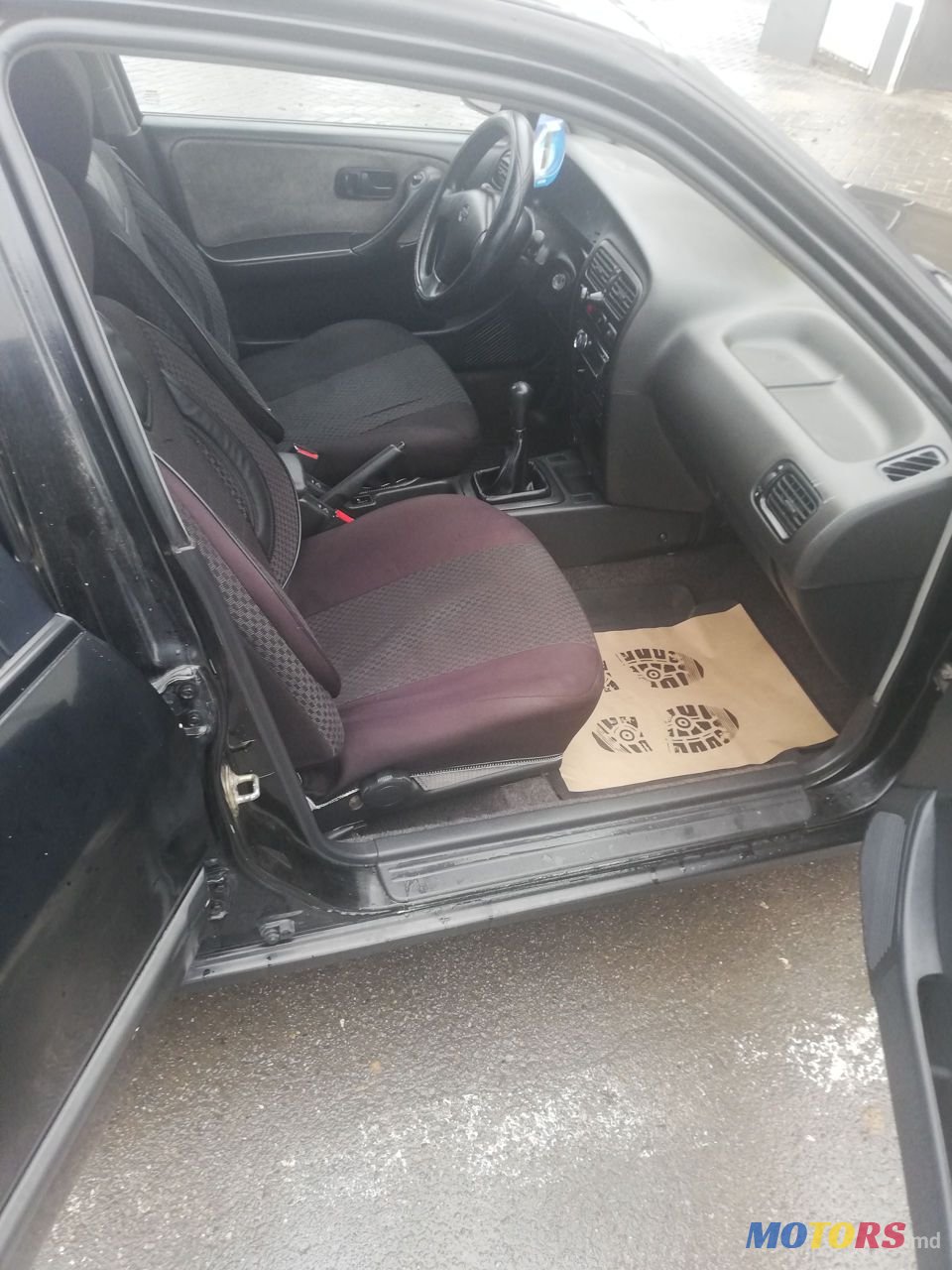 1993' Nissan Primera photo #4