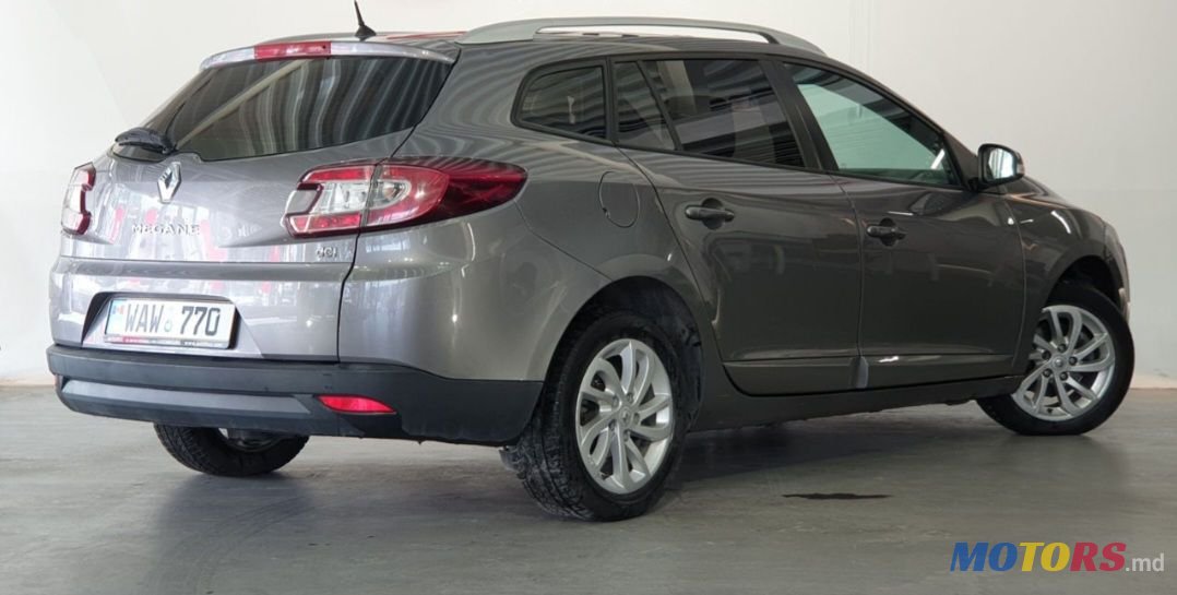 2014' Renault Megane photo #4