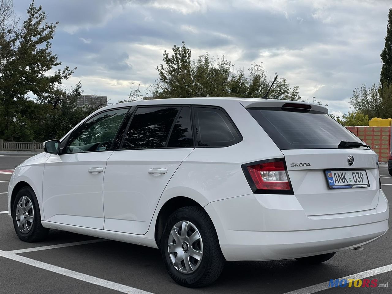 2015' Skoda Fabia photo #2